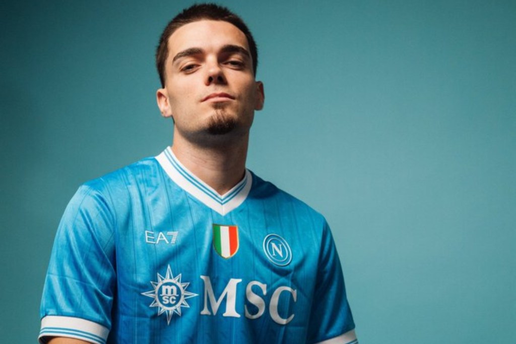 MIGUEL GUTIÉRREZ SE UNE AL NÁPOLES POR 20 M€ Y FIRMA HASTA&nbsp;2030