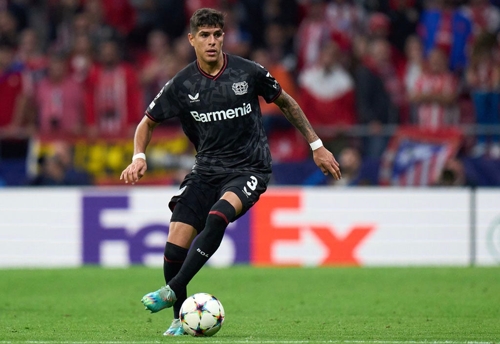 ASÍ GESTIONÓ EL LEVERKUSEN LA SALIDA DE HINCAPIÉ AL ARSENAL: SIN FICHAJES Y CON UNA SOLUCIÓN&nbsp;INTERNA