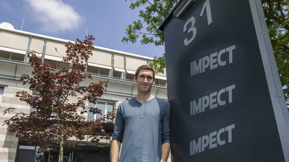 REINARTZ Y HEGELER VENDEN IMPECT POR 78&nbsp;MILLONES