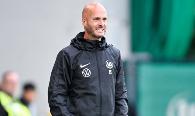 PAUL SIMONIS ES DESTITUIDO COMO ENTRENADOR DEL VFL&nbsp;WOLFSBURGO