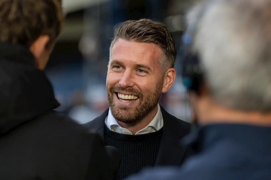 MOVIMIENTO EN LA PREMIER: LOS WOLVES NOMBRAN A ROB EDWARDS COMO NUEVO&nbsp;ENTRENADOR