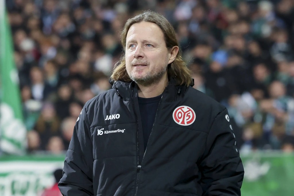 EL MAINZ DESPIDE A BO HENRIKSEN TRAS OCHO PARTIDOS SIN GANAR: EL SUB-23 HOFFMANN ASUME EL&nbsp;MANDO
