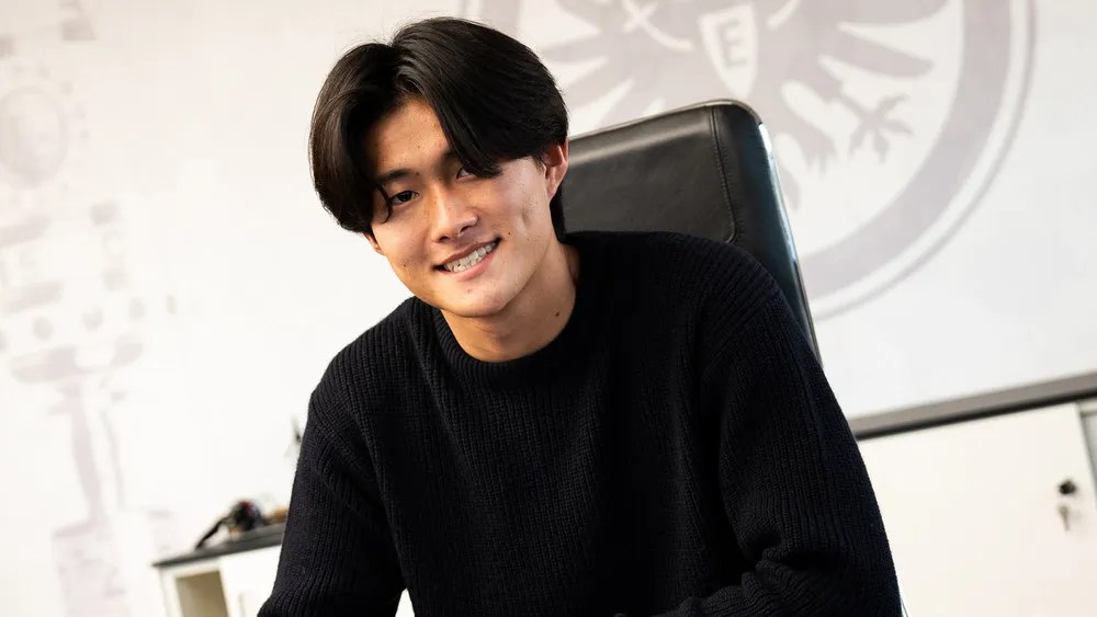 DOBLETE JAPONÉS EN FRANKFURT: EL EINTRACHT TAMBIÉN FICHA A KEITO&nbsp;KUMASHIRO