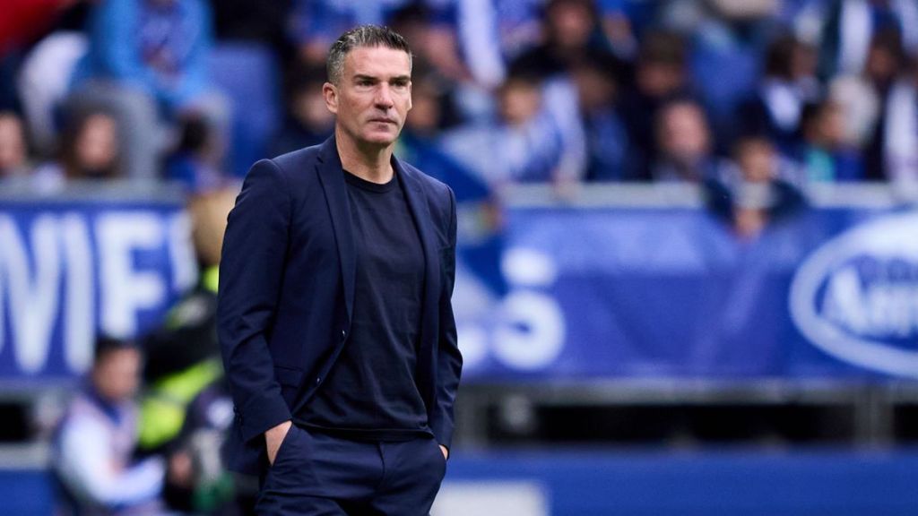 OFICIAL: LUIS CARRIÓN, DESTITUIDO COMO ENTRENADOR DEL REAL&nbsp;OVIEDO