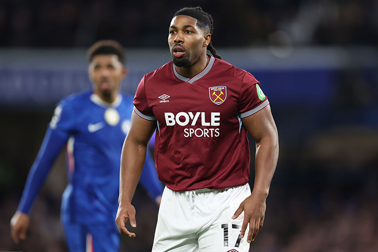 EL WEST HAM PROHÍBE A ADAMA TRAORÉ LEVANTAR PESAS EN EL GIMNASIO