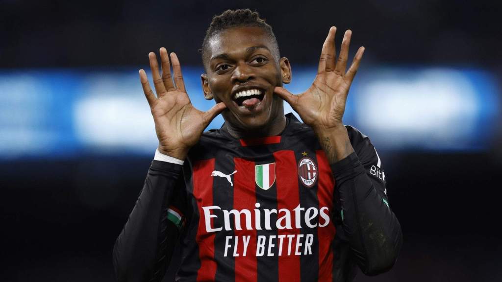 LEAO DIVIDE AL MILAN: MÁXIMO GOLEADOR… PERO EL EQUIPO RINDE MEJOR SIN&nbsp;ÉL