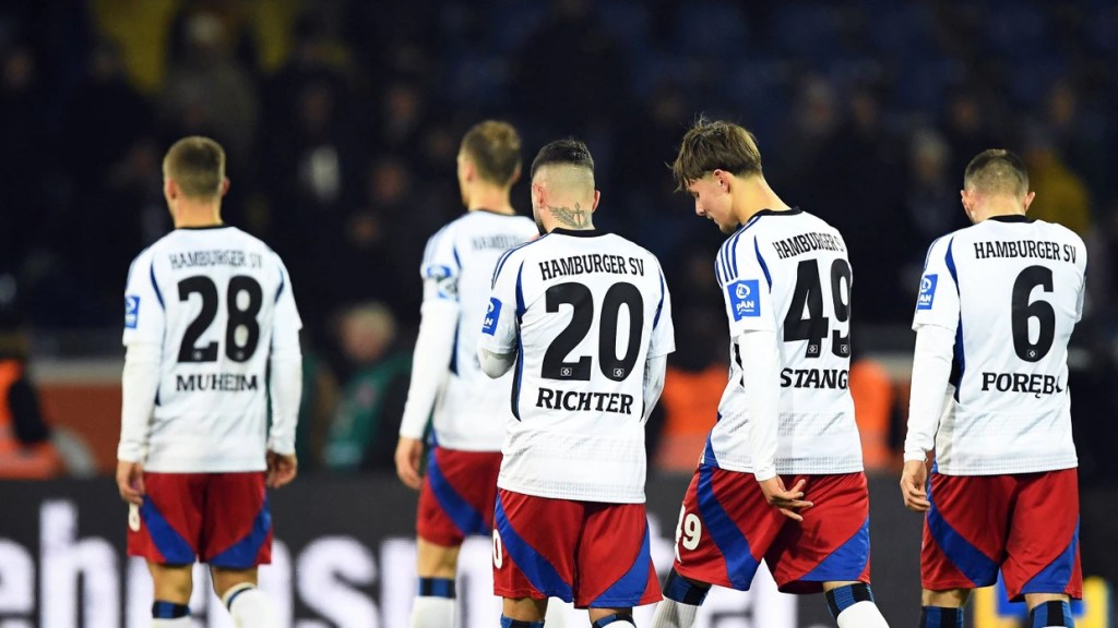 ALARMA ROJA EN EL HSV: LA PÉRDIDA DE ENERGÍA SITÚA AL EQUIPO AL BORDE DEL&nbsp;DESCENSO