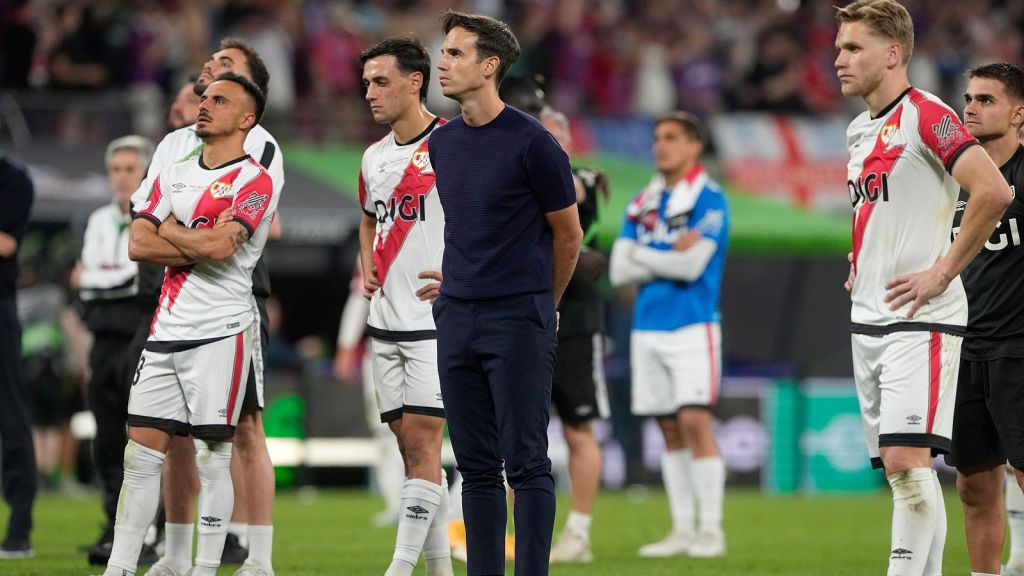 ÍÑIGO PÉREZ DICE ADIÓS AL RAYO: SE MARCHA UNA LEYENDA DE&nbsp;VALLECAS