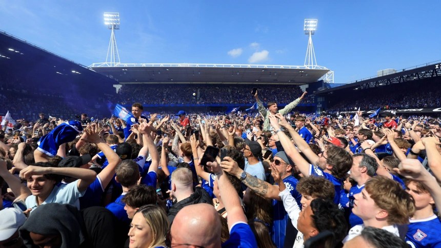 El Ipswich Town ya ha estado más veces en la Premier League; foto: El Mundo.