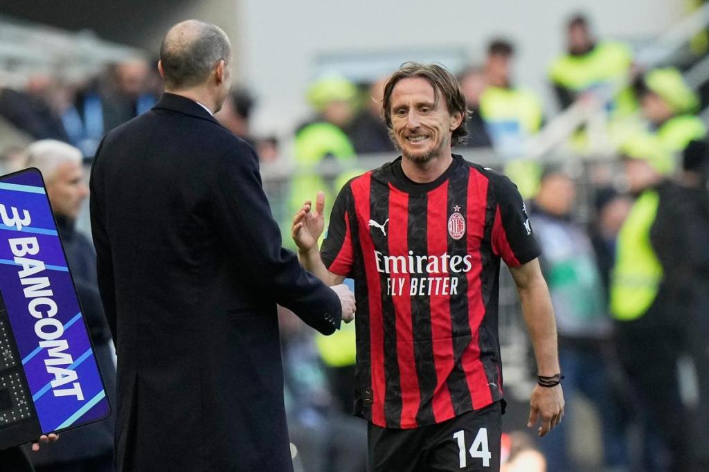 EL AC MILAN, EN ALERTA: LA CHAMPIONS CONDICIONA TODO EL&nbsp;PROYECTO