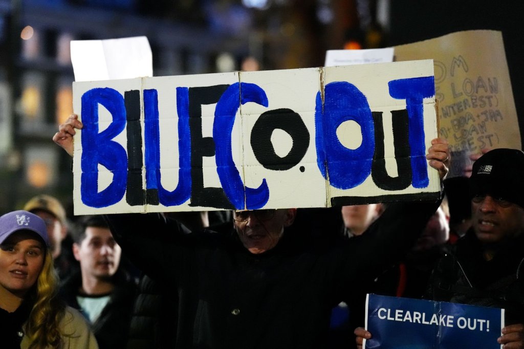 BlueCo es la propiedad del Chelsea, que está arruinando el club; foto: Diario AS.