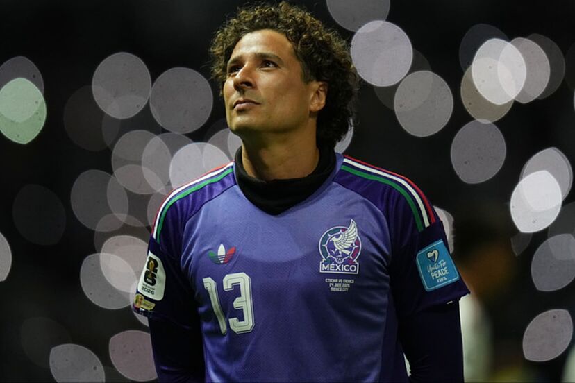 MÉXICO GOLEA A REPÚBLICA CHECA, FIRMA EL PLENO Y REGALA UNA NOCHE HISTÓRICA A MEMO&nbsp;OCHOA