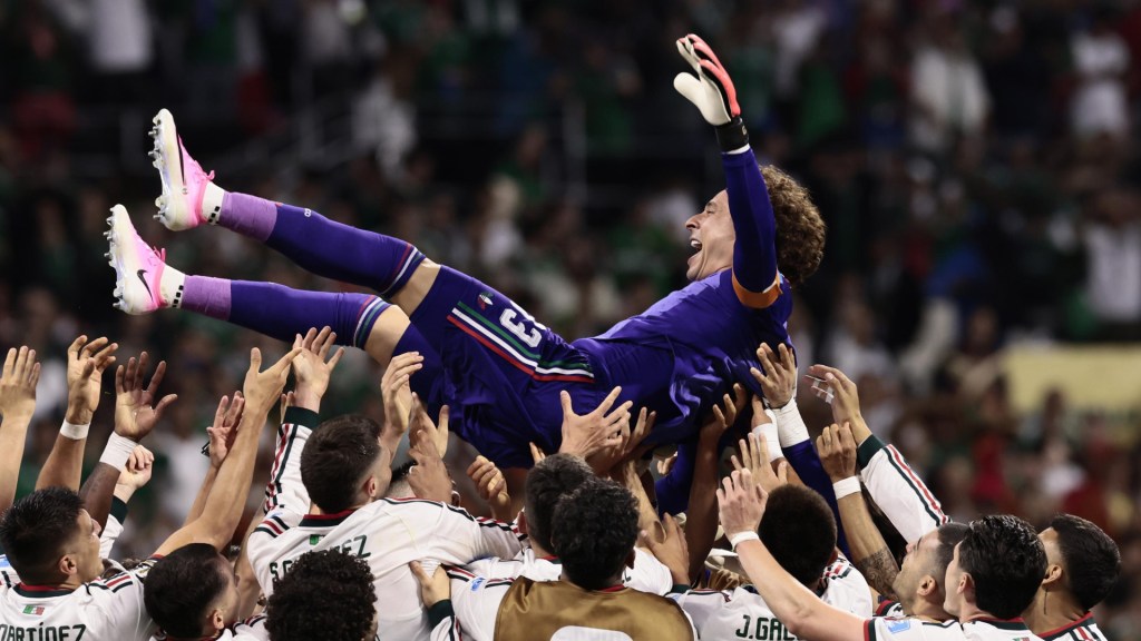 Historia viva de los Mundiales, ‘Memo’ Ochoa; foto: COPE.