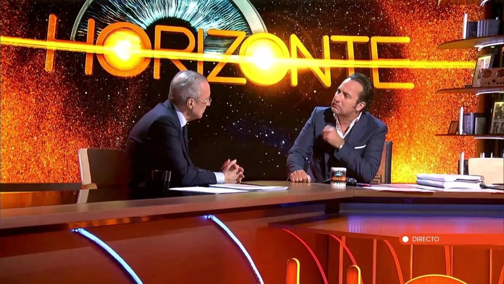 Florentino Pérez está tomando una estrategia muy distinta a Riquelme; foto: ElDesmarque.